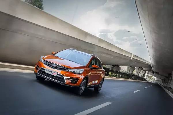 新车吉利帝豪gs落地价,吉利帝豪gs19款新车多少钱