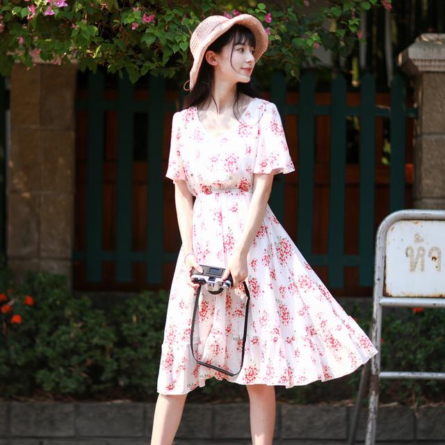 雪纺连衣裙长袖小个子高级感,软妹裙子可爱