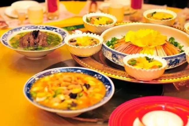 河南过年菜大全,河南过年餐桌菜