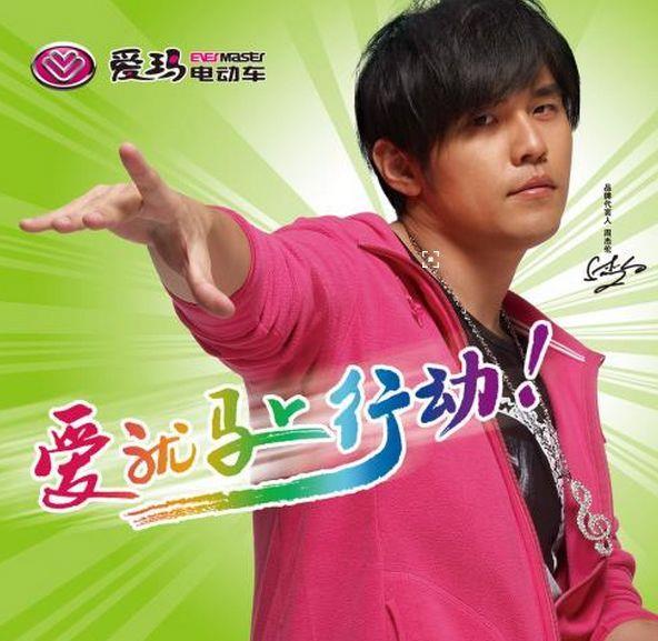 蕾哈娜solomon鞋,蕾哈娜的联名鞋子