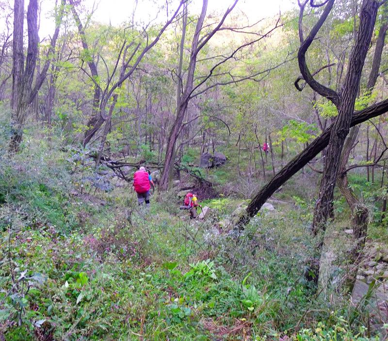 蒙山三十六计之十六：雨潜麻峪环古寺