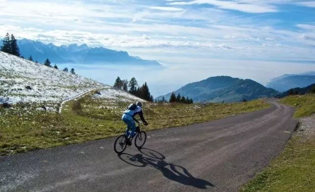 每个男孩子都有个自行车梦,每个男孩都有一个自行车梦