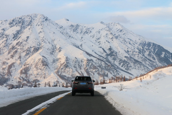 jeep4x4的黑科技体验四季路况,jeeplimited4x4