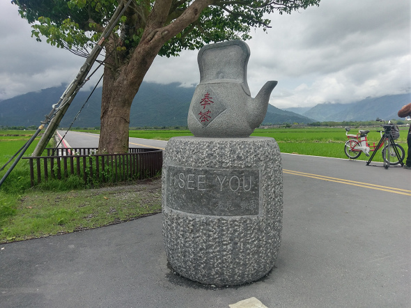 文本直送科技新闻:宏达电旗舰智慧型手机「HTC10」崭新体验,十分完美!