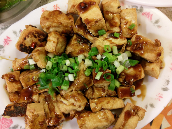 文本直送科技新闻:宏达电旗舰智慧型手机「HTC10」崭新体验,十分完美!