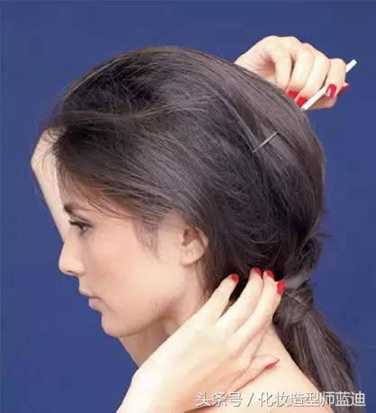烫发后怎么扎好看短发,烫发后怎么扎好看2019