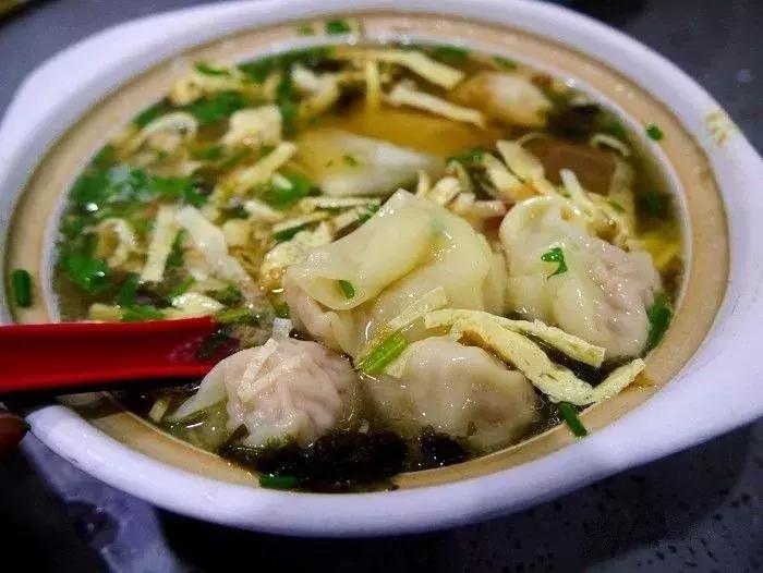 魔都各区最火小吃，有人居然全都吃过！