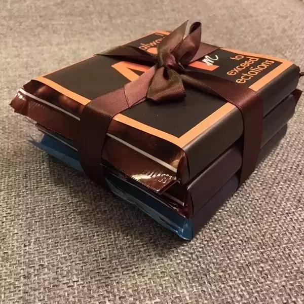 汇包装云效果,高端巧克力包装设计