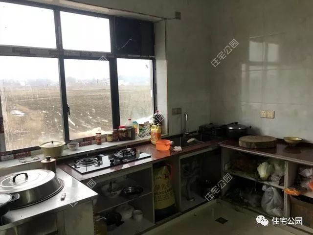 农村建房做真石漆的步骤,农村建房包工头不干了