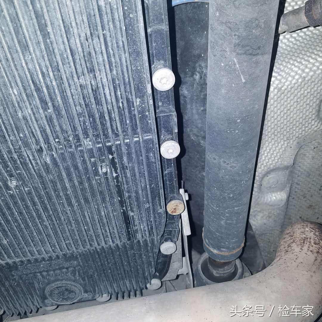 豪车贬值兰博基尼,豪车贬值值得买吗