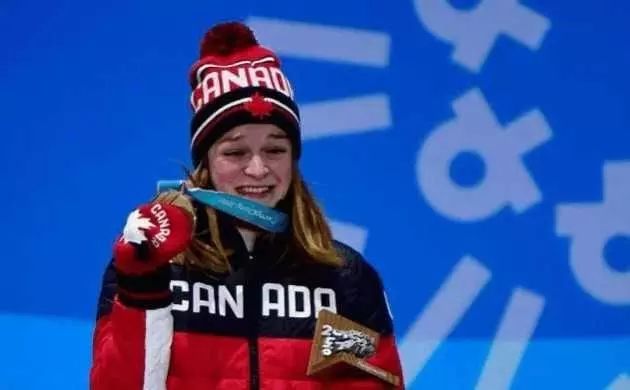 怼完全世界后,韩国人终于开始为2022担忧了