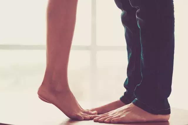 脚气要怎么治才能彻底好,脚气要怎么办才能彻底治好