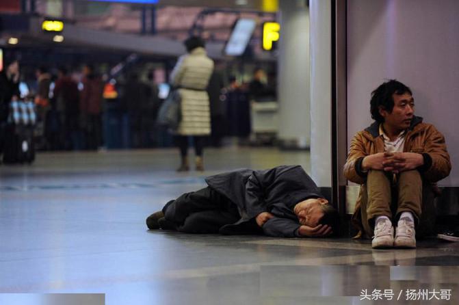 冬日乘飞机进*疆新**遇大雾,滞留银川机场一夜两天里遇到的有趣经历