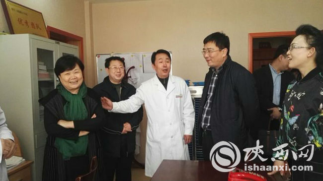 中医药管理局局长探访中医,县卫健局领导到民营医院调研