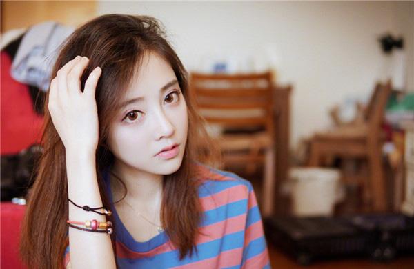 盘点那些被其他主播翻唱火的歌曲,直播唱歌收入最高的歌手是哪些