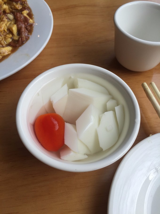 冬天去哪里旅游暖和特色美食,冬季游玩攻略美食推荐