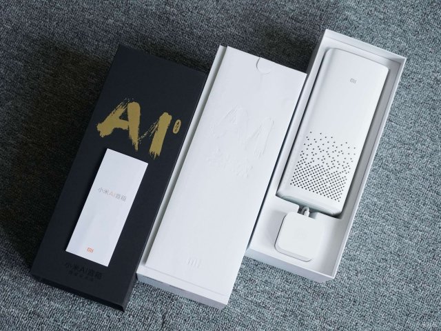 小米小爱同学ai智能音箱视频,小米ai音箱小爱同学智能音箱