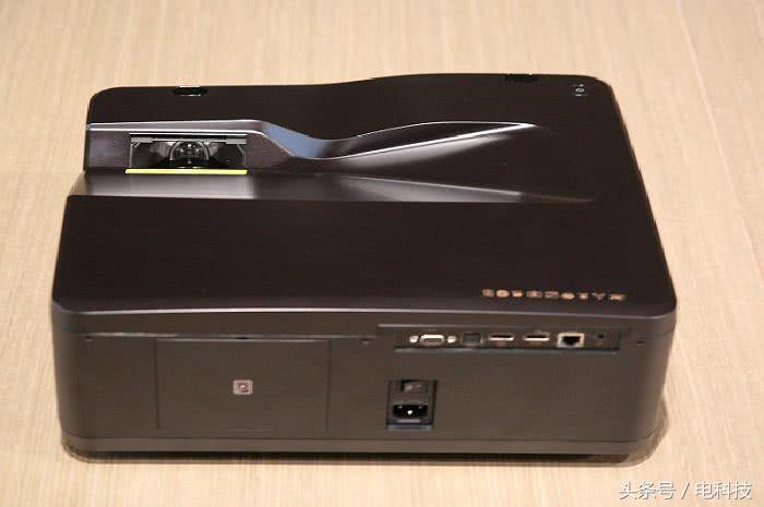 pptv激光电视max2,pptv激光影院