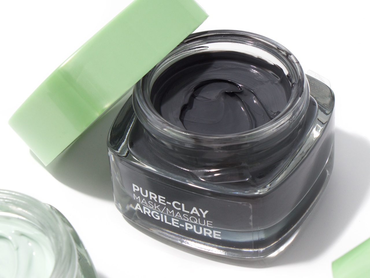 泥面膜混搭秒变化妆舞会,趣味和功效同样重要