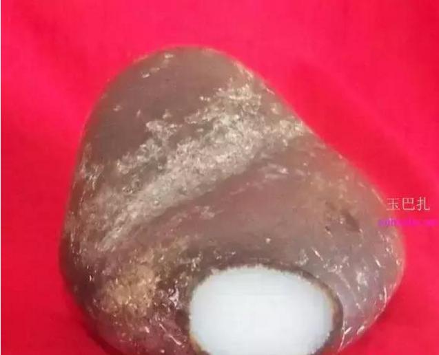 祁连山玉石原石怎样鉴别,玉石原石欣赏