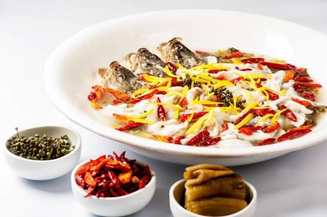 排队一小时吃个网红饭,排队三个小时的美味