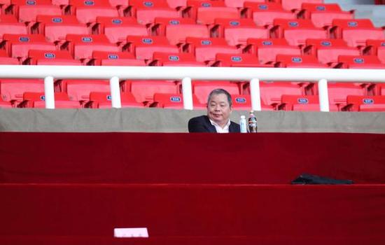 大连足球青训体系图,中国足球青训遇“卡脖子”难题