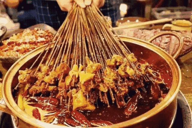 这家从成都杀到宜兴的串串店，三月一连串福利！3.8折抢不抢！