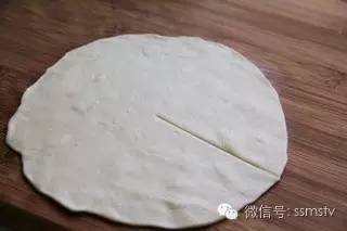 京都肉饼制作视频,京都肉饼的家常做法电饼铛