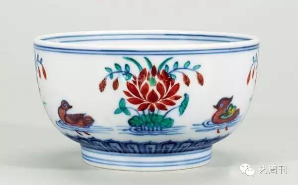 明成化斗彩碗拍卖记录,成化斗彩官碗欣赏