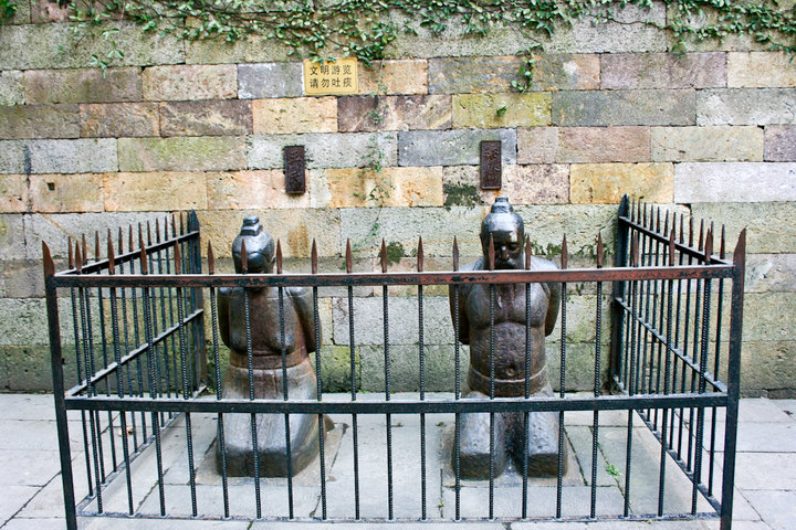 杭州岳飞庙解说词,杭州岳飞庙谁题的匾额