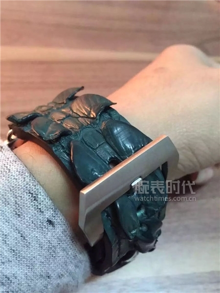 各种手表表带长短调整方法,手表的各种表带怎么用