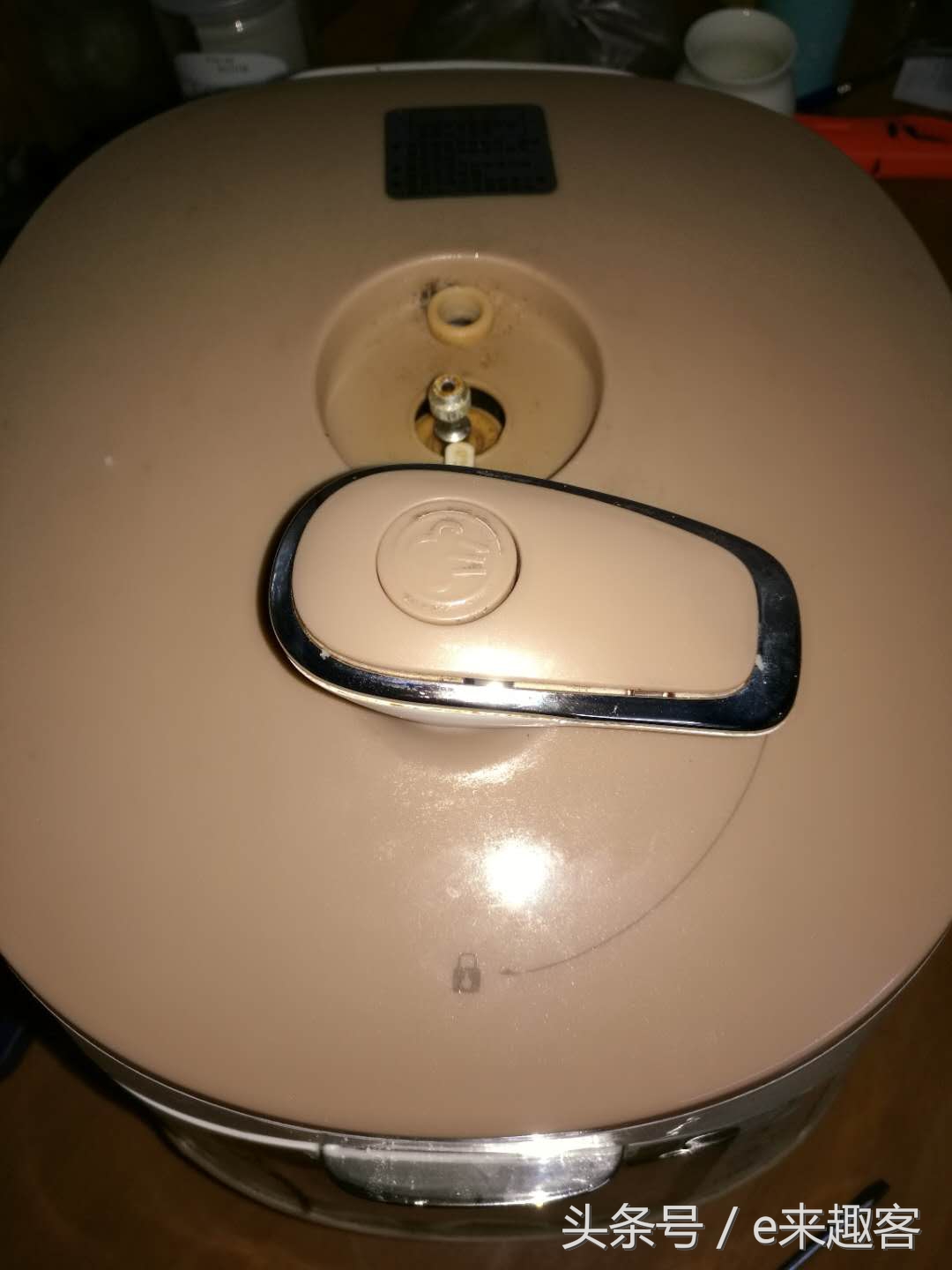 苏泊尔电压力锅e0故障排除图解,苏泊尔电压力锅e0故障维修视频