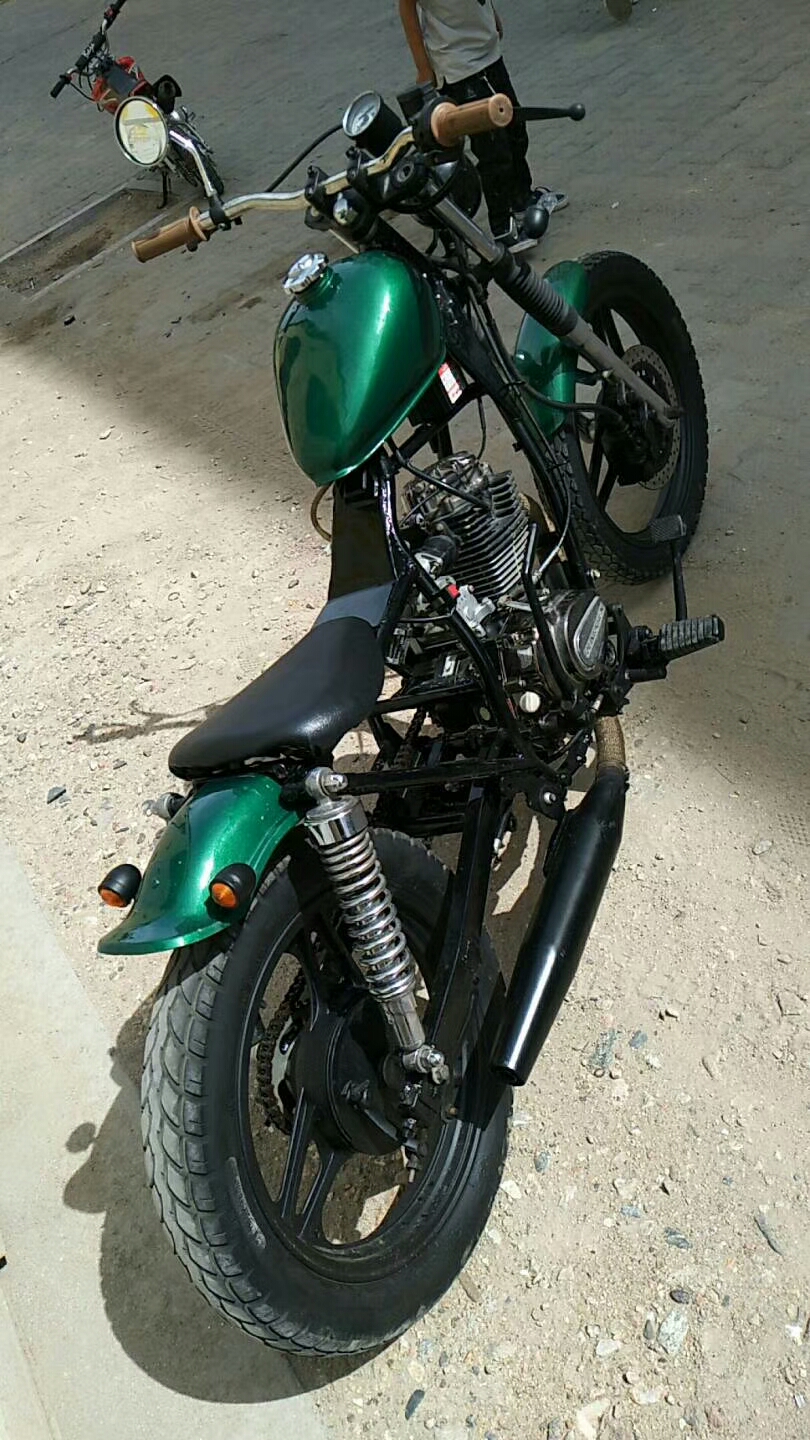 摩托车改装复古摩托车图片,复古摩托车改装cb125t本田