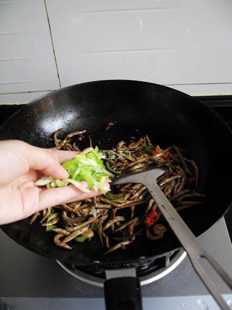 煎风干的小鱼干的正确方法,香煎小鱼干正宗做法