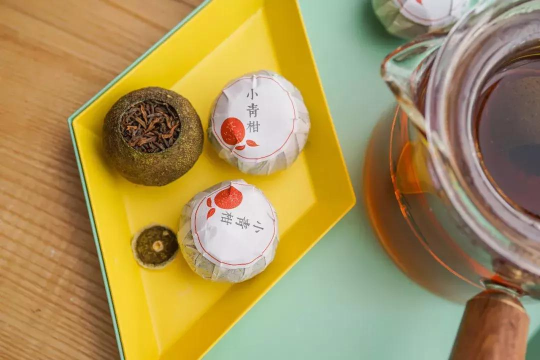 喝水选择自己喜欢的杯子,选择喝水的杯子