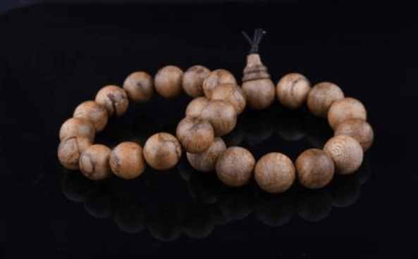 沉香手串保真,古法合香手串到底值不值
