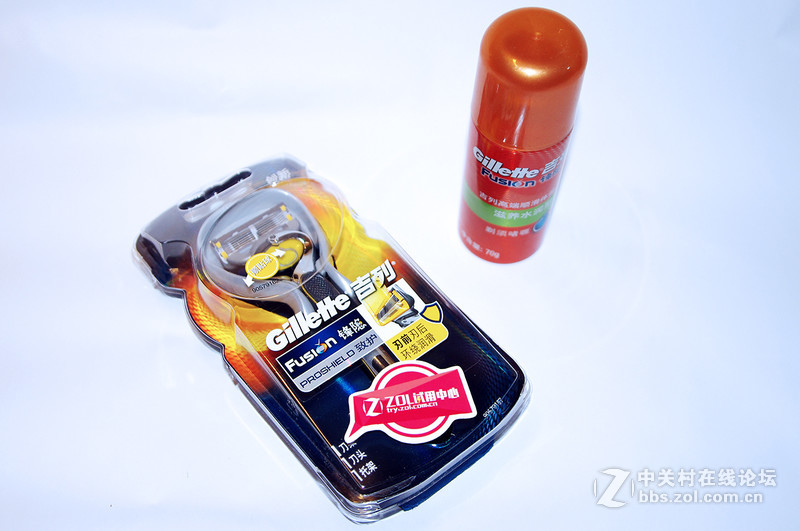 让剃须成为一种享受,吉列锋隐致护剃须刀测试