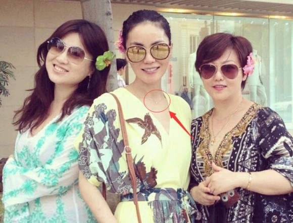 适合女生的锁骨链,迷人的锁骨链戴出高级感