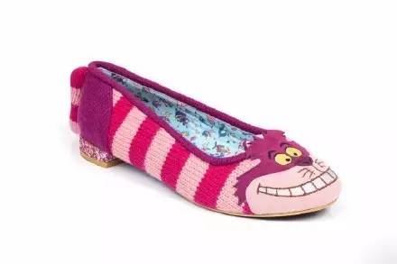 爱丽丝梦游仙境2周边,爱丽丝梦游仙境2深度解析