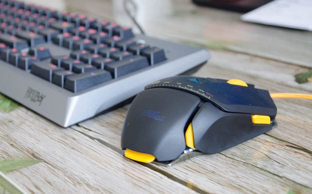 矮轴机械键盘和高轴机械键盘,机械键盘可能会毁掉你的手