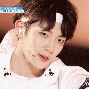 长痘痘怎么才能不留印,长痘痘了怎么消除不留疤