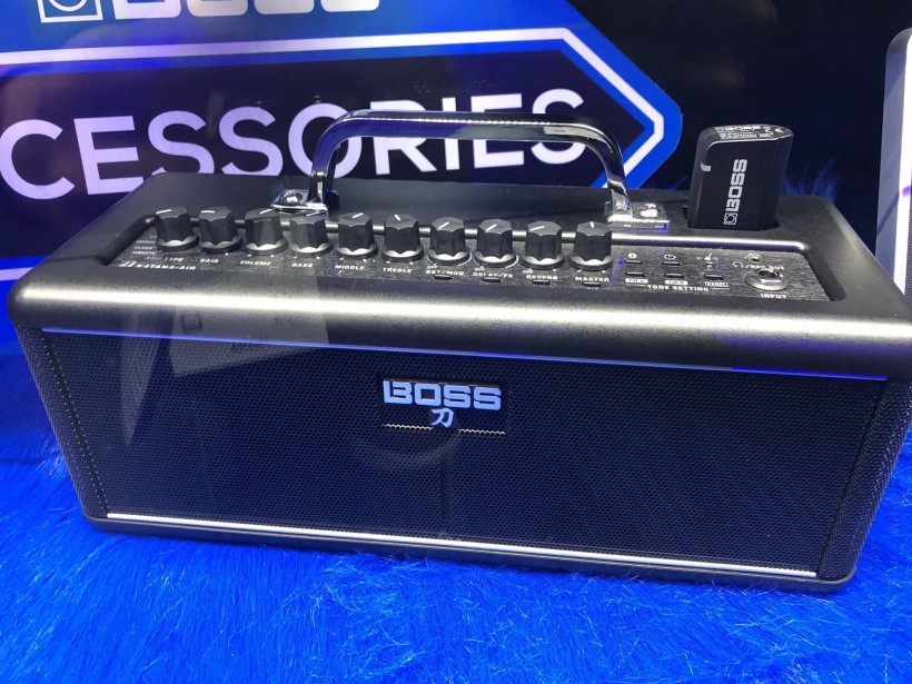 bosskatana电吉他音箱使用方法,bosskatana电吉他音箱升级