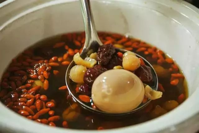 广东小巷里的老字号糖水,佛山这家糖水铺子