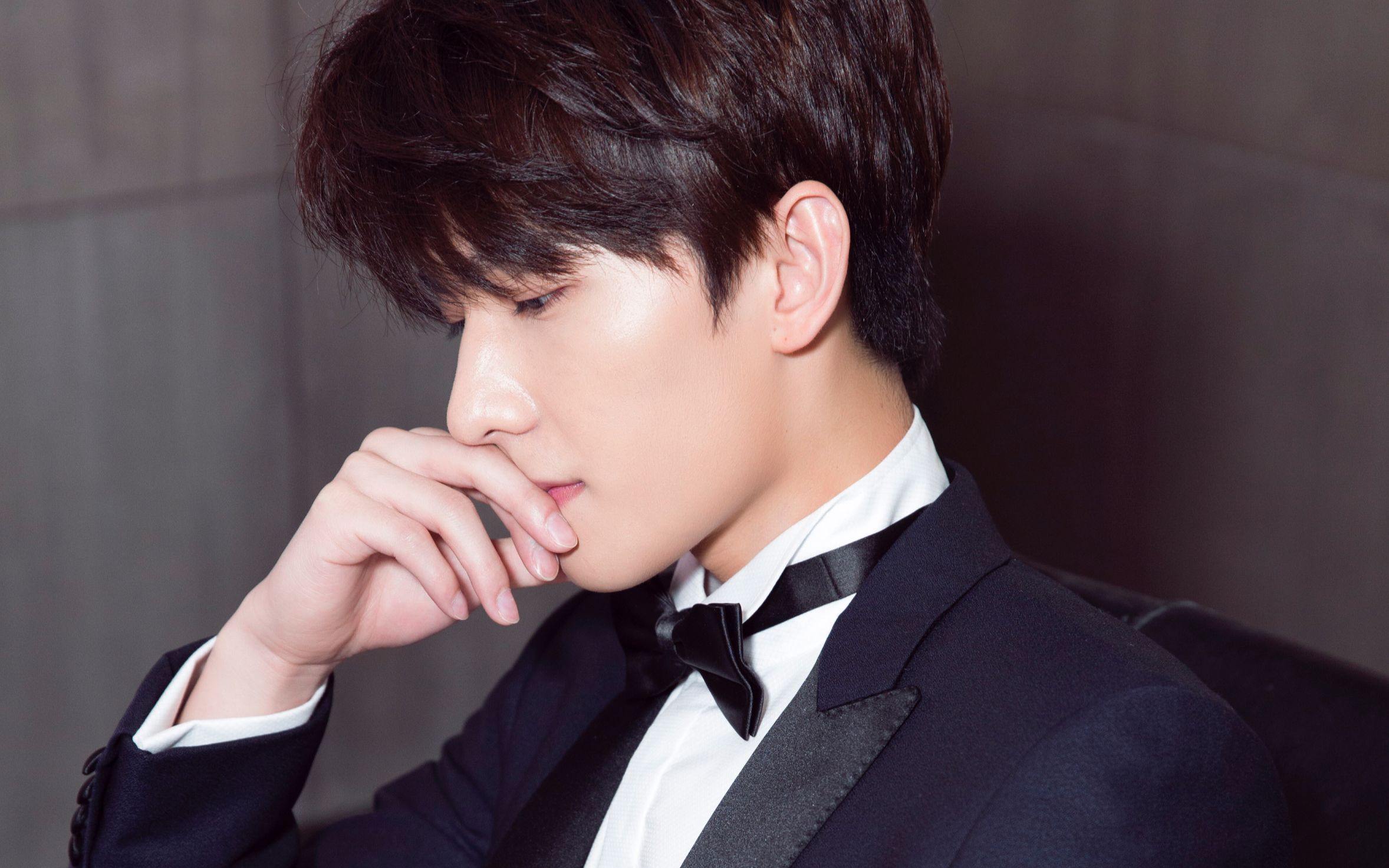 赞美杨洋的文字简短,夸杨洋的唯美文字