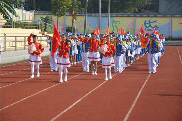 海口灵山中心小学师资力量,海口市灵山中心小学