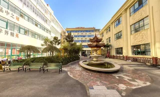 新乡冠英2019年中招分数线,新乡市冠英高级中学啥重点