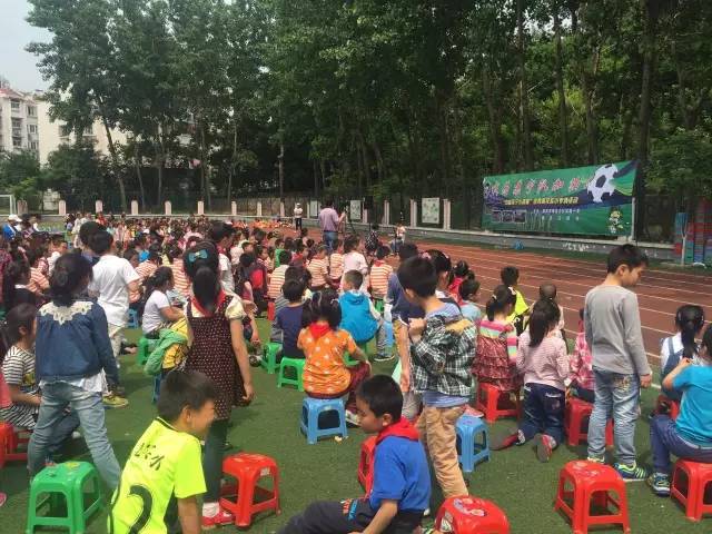 中超苏宁对阵绿城的小球童名单公布，这些萌娃们好腻害！