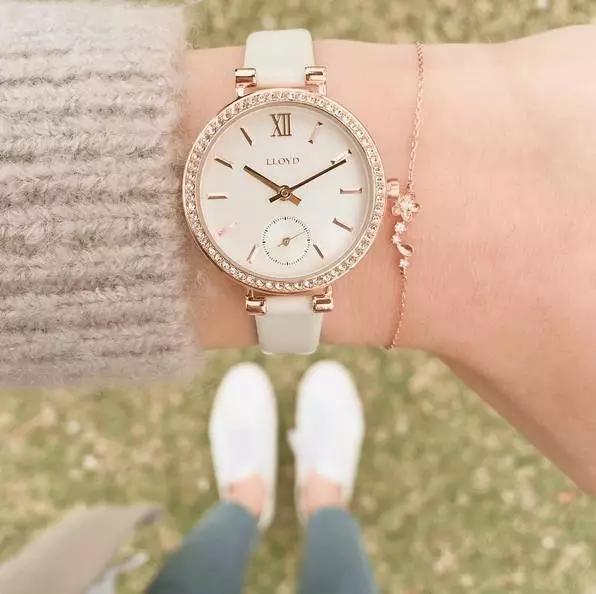 戴什么饰品好看又洋气,如何好看又不夸张的戴首饰