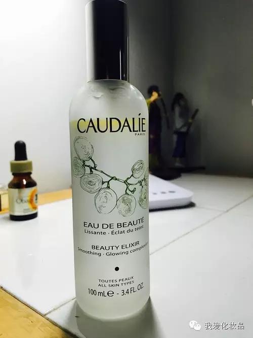 油皮痘肌适合的护肤品牌子,混油皮痘肌适用的护肤品推荐