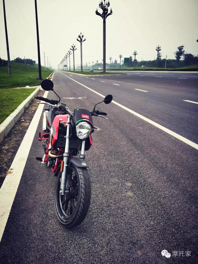 摩托之家阿普利亚rs660,摩托家